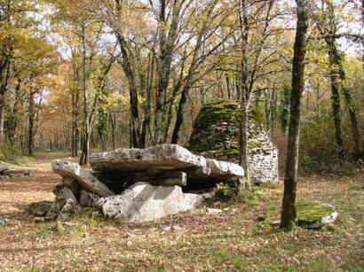 LIMEYRAT DOLMEN